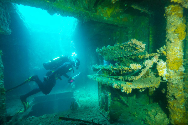 The HMAS Hobart shipwreck. Photo courtesy National Parks South Australia.