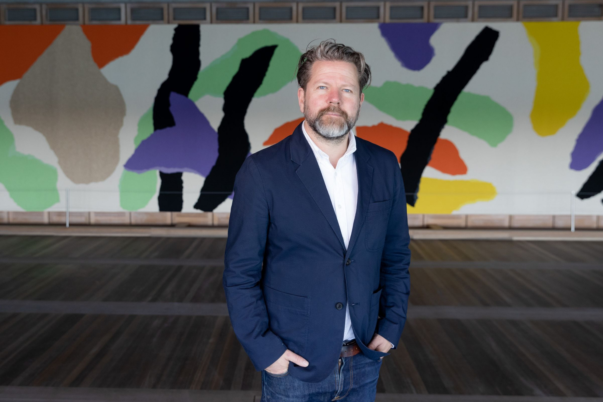 Tim Ross premieres podcast on Sydney Opera House tapestries