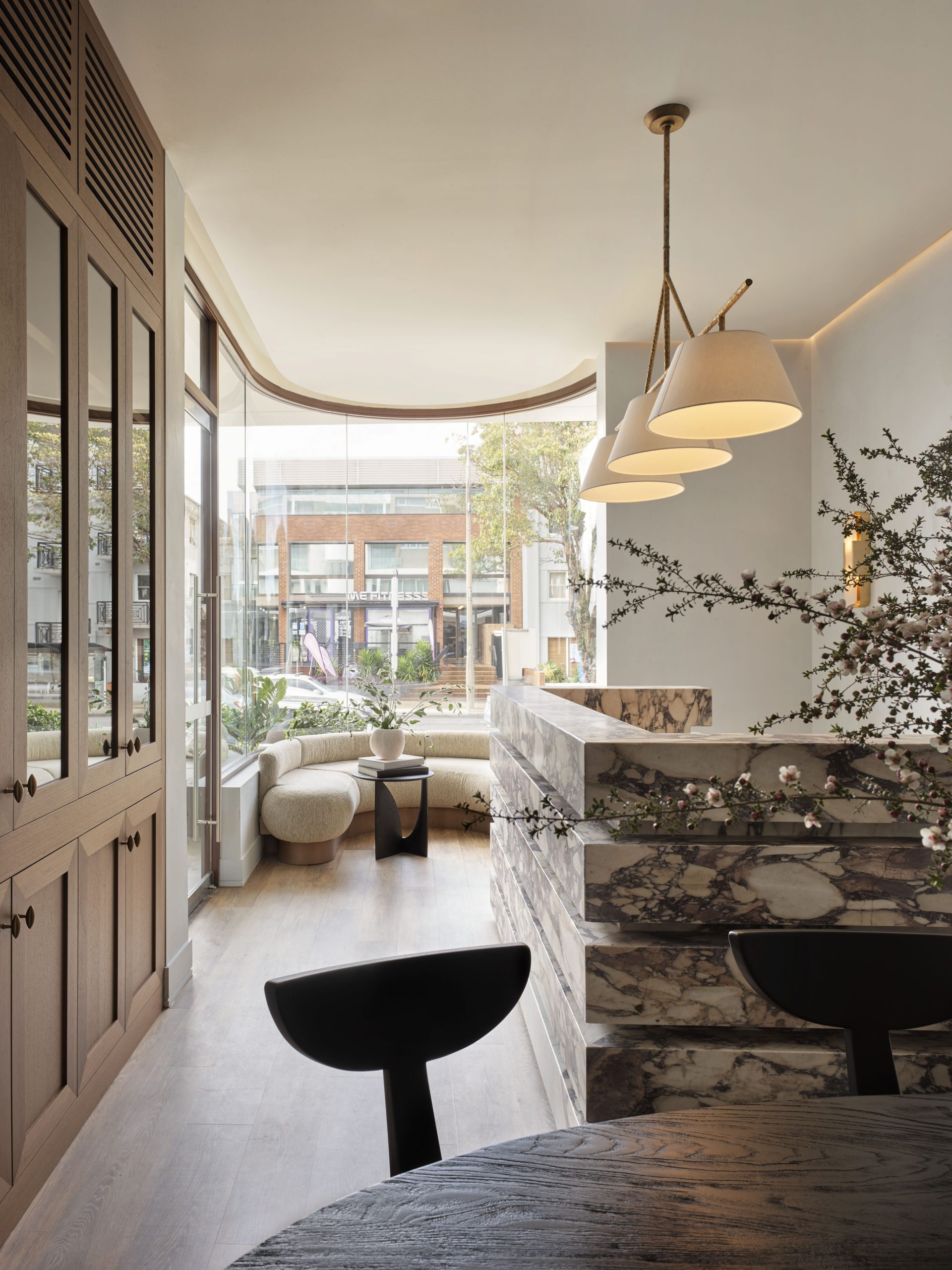 Smac Studio designs a luxurious and modern reception area in Rose Bay