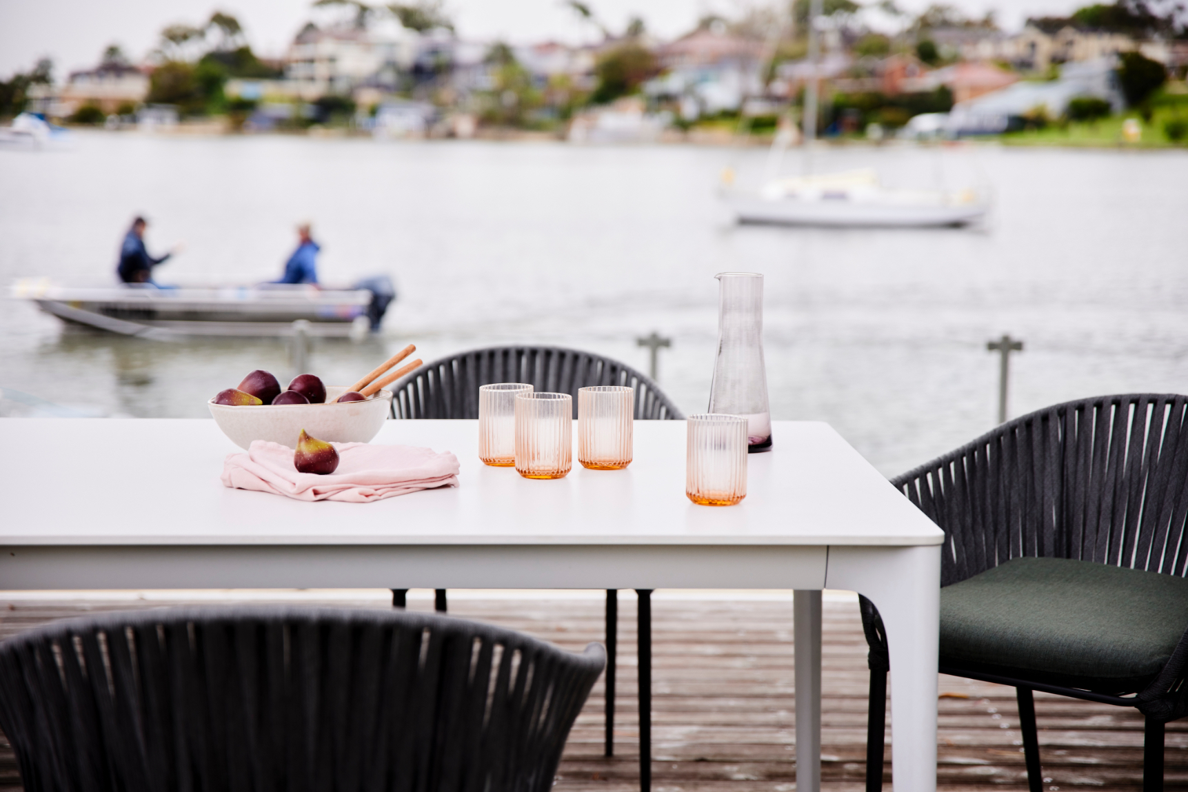 Al fresco entertaining in the Australian summer with timeless King